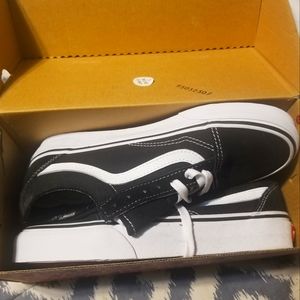 Black and White VANS Size 6.5